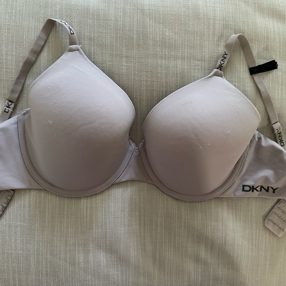 DKNY Bra Size 38 D